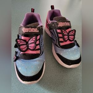 Skechers Quick Kicks-Flutter Joy Sneaker with Butterflys Girls Size 3